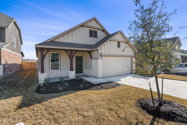 258 Sweetleaf Dr in Mustang Ridge, TX - Building Photo - Building Photo