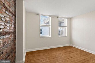 618 South St, Unit 3 in Philadelphia, PA - Building Photo - Building Photo
