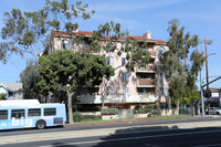 1621 Venice Blvd in Venice, CA - Foto de edificio - Building Photo