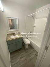 7865 Mariposa Ave in Citrus Heights, CA - Foto de edificio - Building Photo