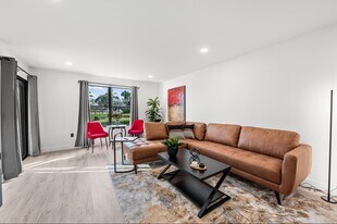 12950 Dartford Trail in Wellington, FL - Building Photo