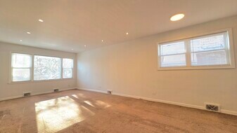 1625 Washington St, Unit Unit 2 in Evanston, IL - Building Photo