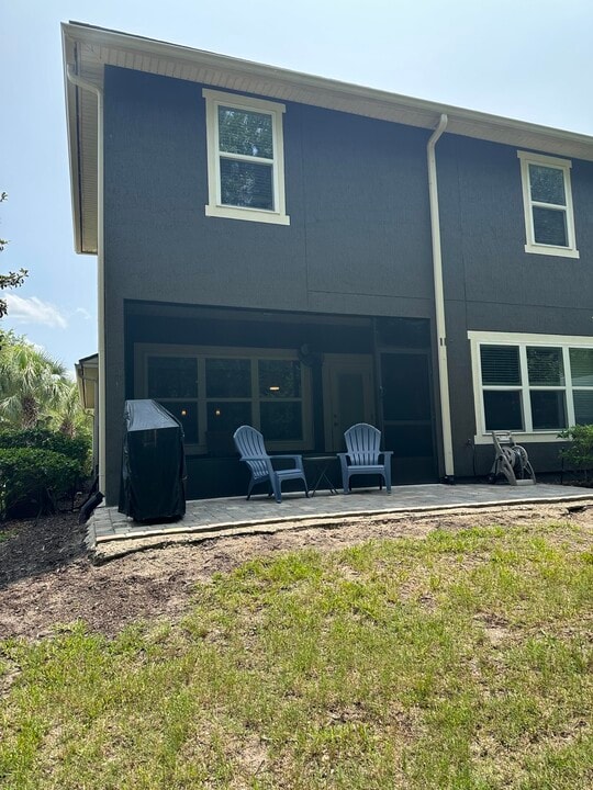 3268 Chestnut Ridge Way in Orange Park, FL - Building Photo