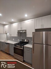 1919 W Winona St, Unit #1 in Chicago, IL - Building Photo - Building Photo