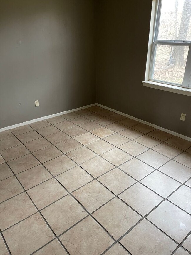 204 N 37th St in Van Buren, AR - Building Photo - Building Photo