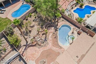 2255 Early Frost Ave in Henderson, NV - Building Photo - Building Photo