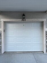 14637 S McKellen Dr, Unit 301 in Herriman, UT - Building Photo - Building Photo