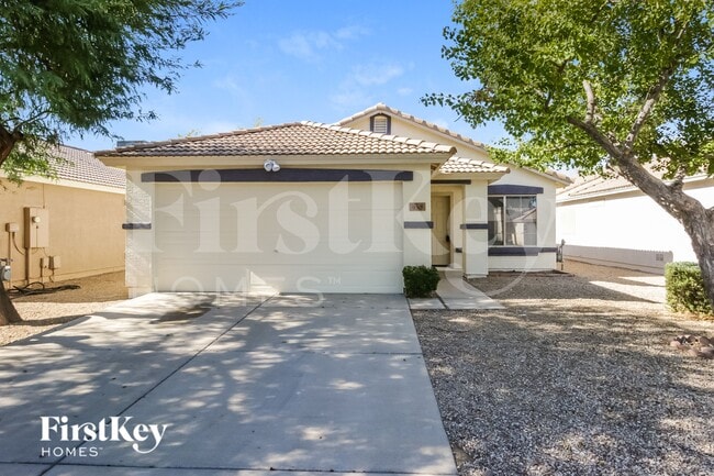 property at 930 E Nardini St