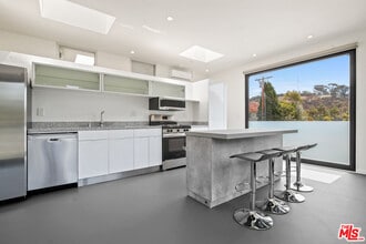 4262 Lincoln Ave in Culver City, CA - Building Photo - Building Photo