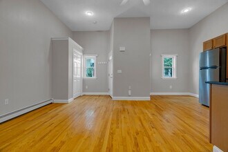59 Partridge Ave in Somerville, MA - Building Photo - Building Photo