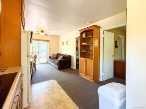 8515 Soundview Ave in Southold, NY - Building Photo - Building Photo