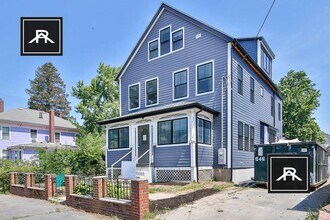 122 Jerome St in Medford, MA - Building Photo - Building Photo