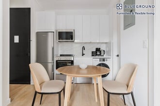 250 Union Ave in Brooklyn, NY - Building Photo - Building Photo