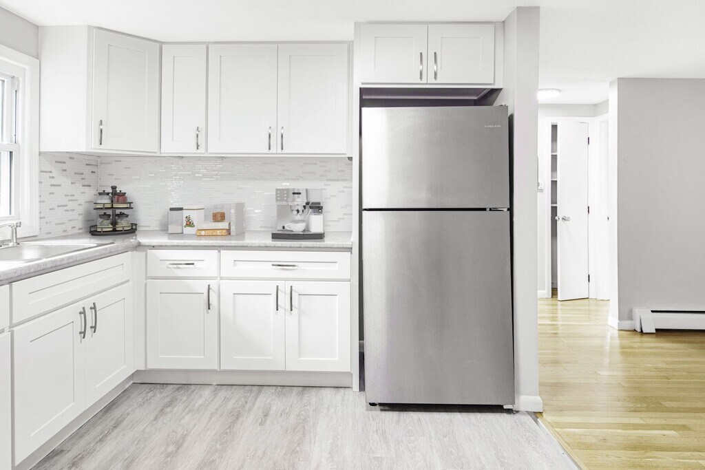 Manor Grove Apartments Groveland in Groveland, MA