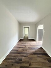5134 Polk St in Houston, TX - Building Photo - Building Photo
