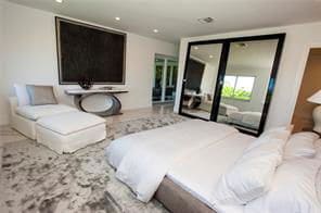 property at 1087 Diplomat Pkwy