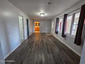 219 Dock St in Union Beach, NJ - Building Photo - Building Photo