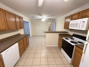 2230 S Milledge Ave in Athens, GA - Building Photo - Building Photo