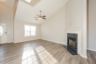 3130 Sentinel Pkwy in Lawrenceville, GA - Foto de edificio - Building Photo