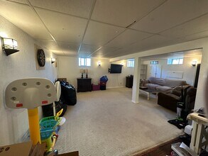 2 Gateshead Rd in New Hartford, NY - Building Photo - Building Photo