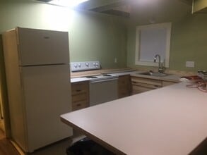 38 Jarvis St in Windsor, VT - Building Photo - Building Photo