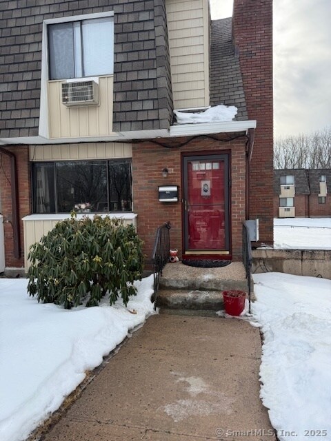 40 High Path Rd in Windsor, CT - Building Photo