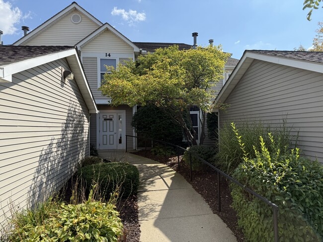 property at 1575 Oakfield Dr