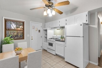 3517 Spain Pl in Minneapolis, MN - Building Photo - Building Photo