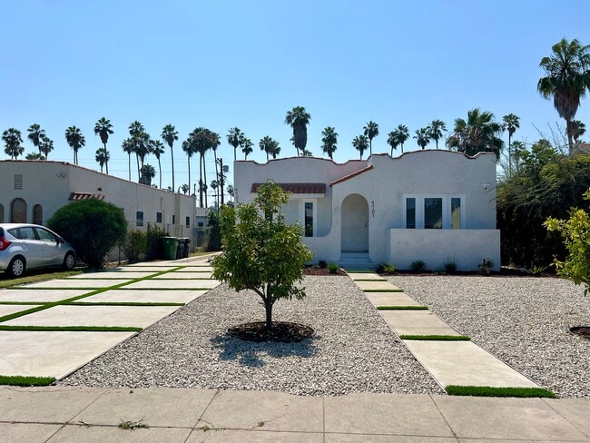 4701 9th Ave, Unit 4703 9th Av