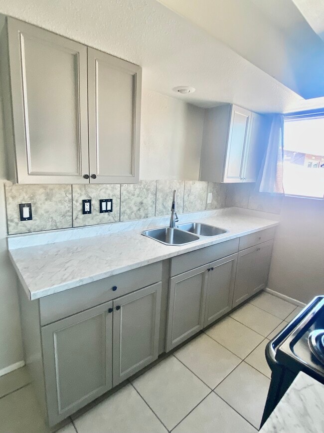 1062 N July Cir, Unit 1062 in Mesa, AZ - Building Photo - Building Photo