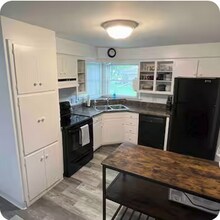 1422 Liberty St in Green Bay, WI - Building Photo - Building Photo