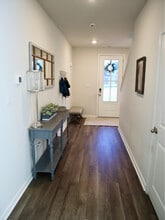 404 Willet Ct in Sneads Ferry, NC - Foto de edificio - Building Photo