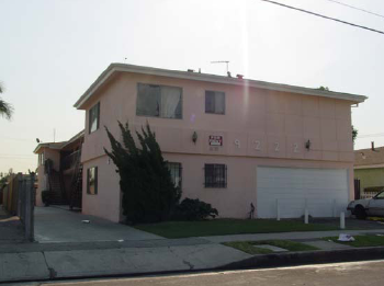 9222 S Budlong Ave in Los Angeles, CA - Building Photo - Building Photo