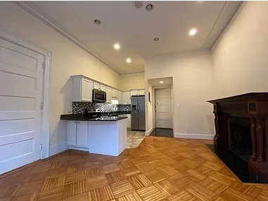 388 Marlborough St, Unit 2 in Boston, MA - Building Photo