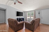 260 Waters Rd photo'