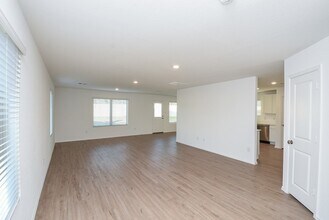 18987 Panzini Dr in New Caney, TX - Building Photo - Building Photo