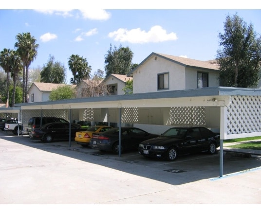 Ridgecrest Apartments