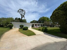 1137 6th Ave N in Jacksonville Beach, FL - Building Photo