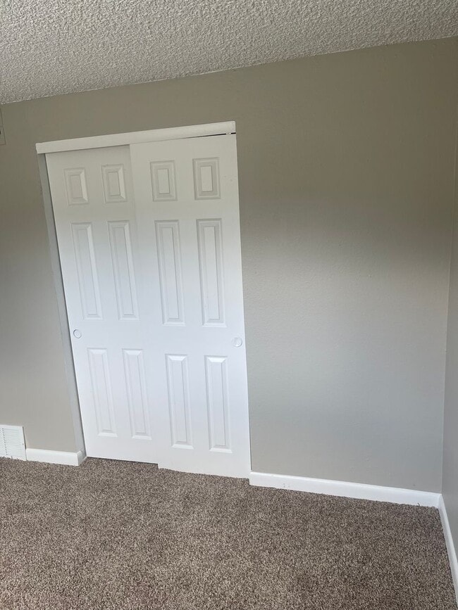 1723 N Robb St in Lakewood, CO - Building Photo - Building Photo