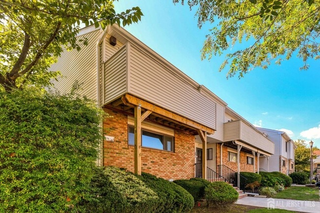 920 Merritt Dr in Hillsborough Township, NJ - Building Photo - Building Photo