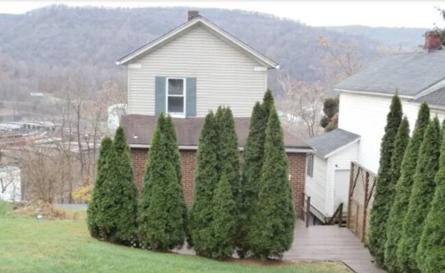 76 Jackson St in Johnstown, PA - Building Photo - Building Photo