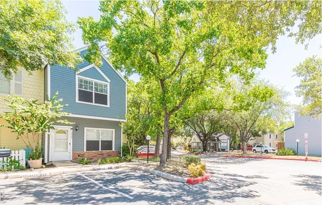 property at 1829 Budding Blvd