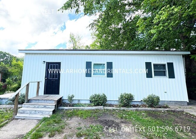 property at 164 Roosevelt Rd