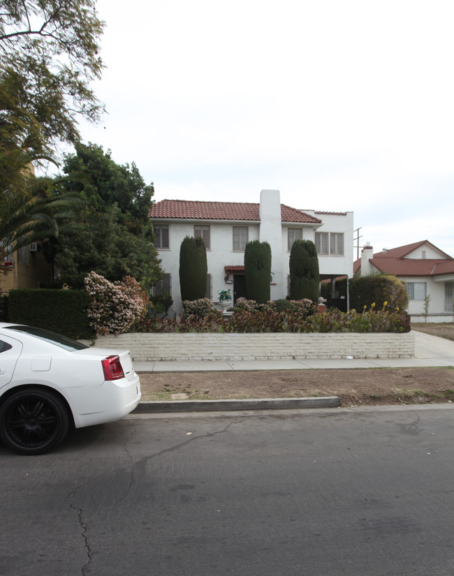 1178 N Berendo St in Los Angeles, CA - Building Photo - Building Photo