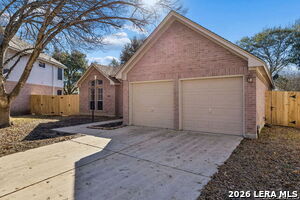 9403 Keegans Woods Dr in San Antonio, TX - Building Photo - Building Photo