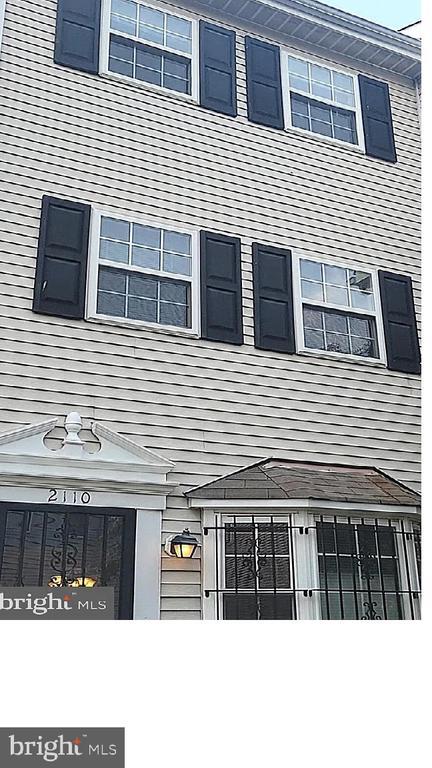 property at 2110 Young St SE