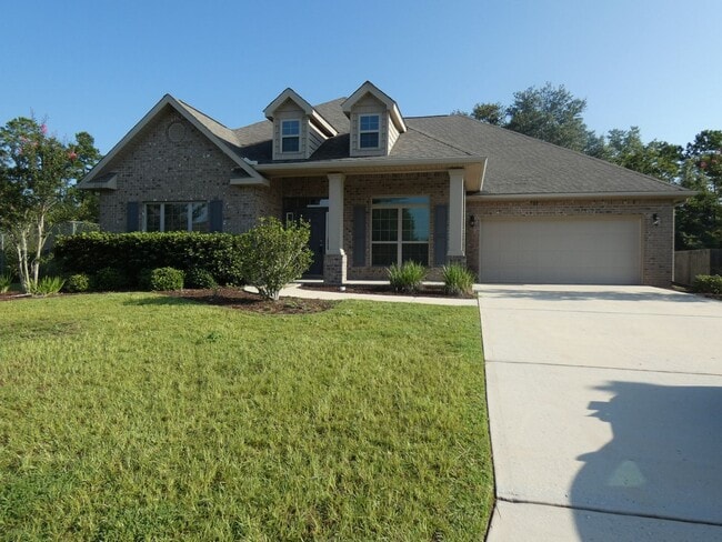 property at 4761 Dupont Cir