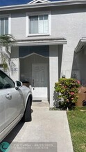 1432 SW 47th Ave in Deerfield Beach, FL - Building Photo - Building Photo