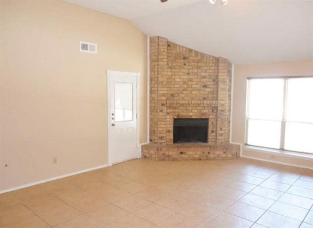 10116 Bugle Dr in Fort Worth, TX - Building Photo - Building Photo