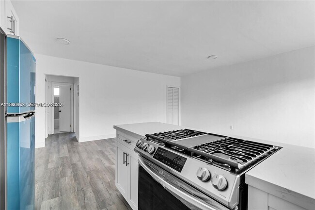 780 73rd St in Miami, FL - Building Photo - Building Photo